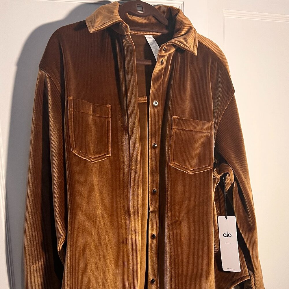 NWT - never worn - ALO Yoga-  Ribbed Velour Mountain Side Shacket
